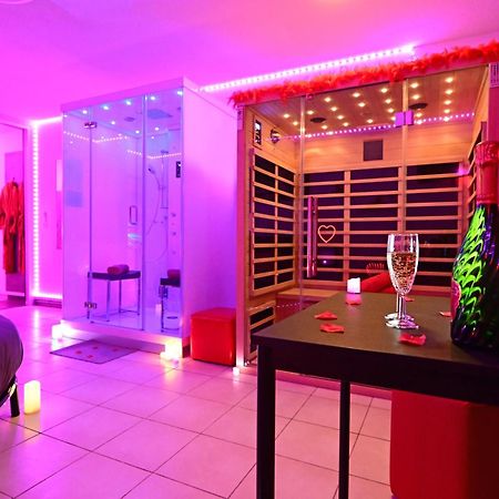 Love Room A Deux Pas De L'Ocean Avec Hammam, Sauna Et Bain A 2 :-) بيسكاروس المظهر الخارجي الصورة