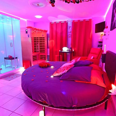 Love Room A Deux Pas De L'Ocean Avec Hammam, Sauna Et Bain A 2 :-) بيسكاروس المظهر الخارجي الصورة