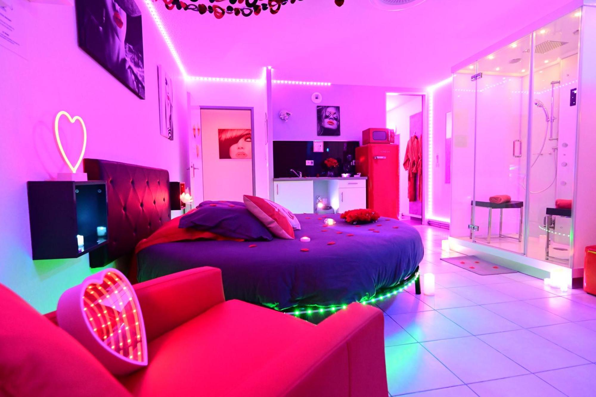Love Room A Deux Pas De L'Ocean Avec Hammam, Sauna Et Bain A 2 :-) بيسكاروس المظهر الخارجي الصورة