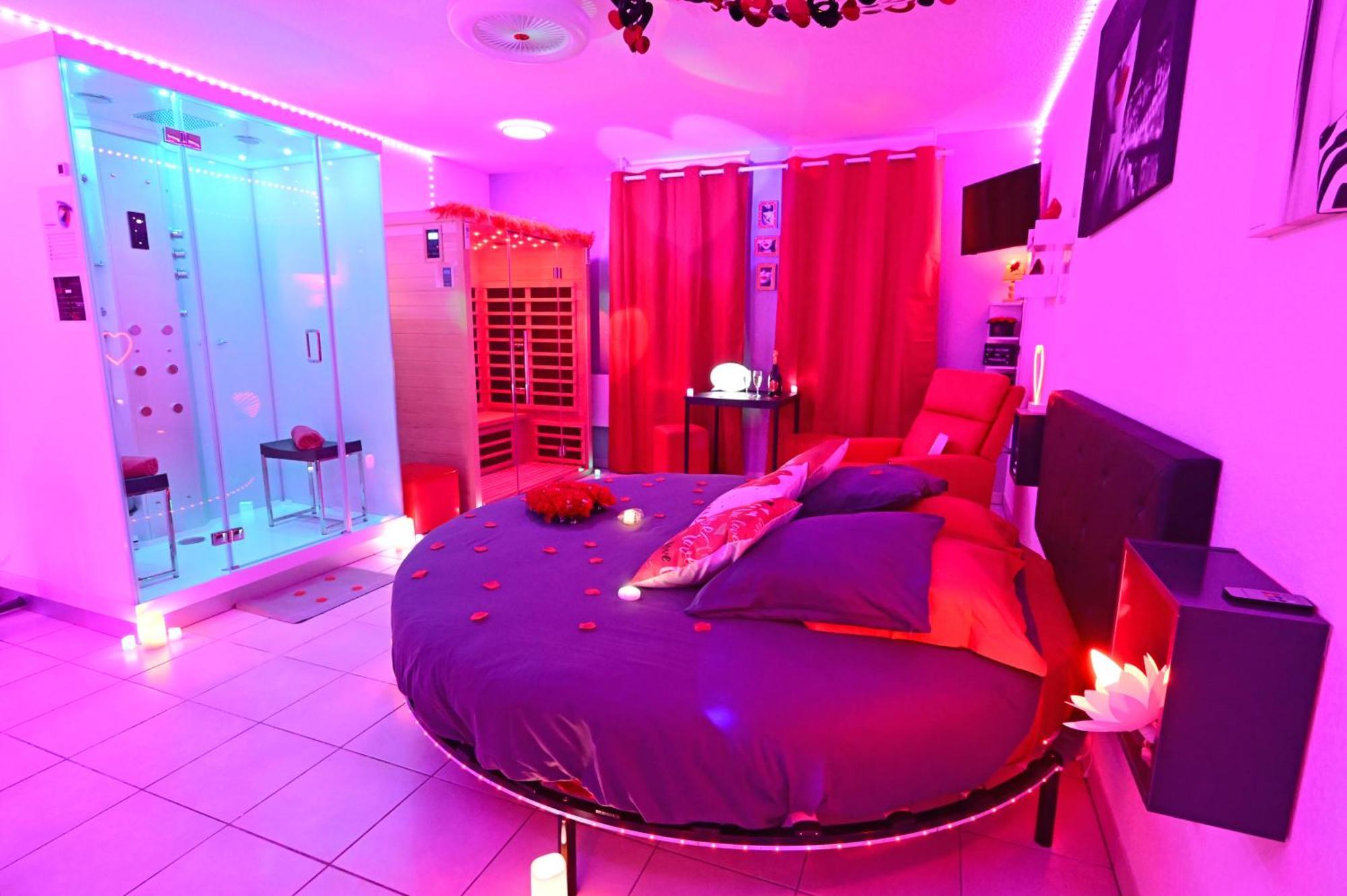 Love Room A Deux Pas De L'Ocean Avec Hammam, Sauna Et Bain A 2 :-) بيسكاروس المظهر الخارجي الصورة