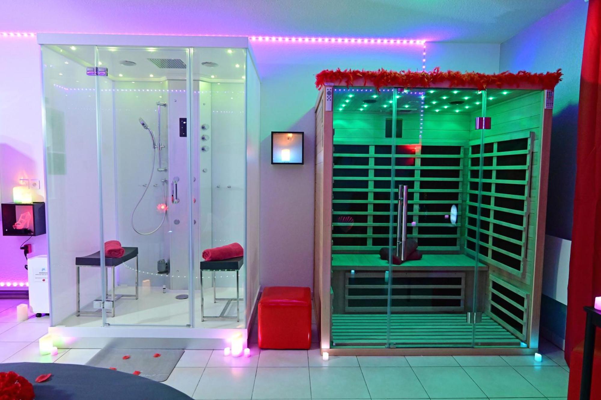 Love Room A Deux Pas De L'Ocean Avec Hammam, Sauna Et Bain A 2 :-) بيسكاروس المظهر الخارجي الصورة