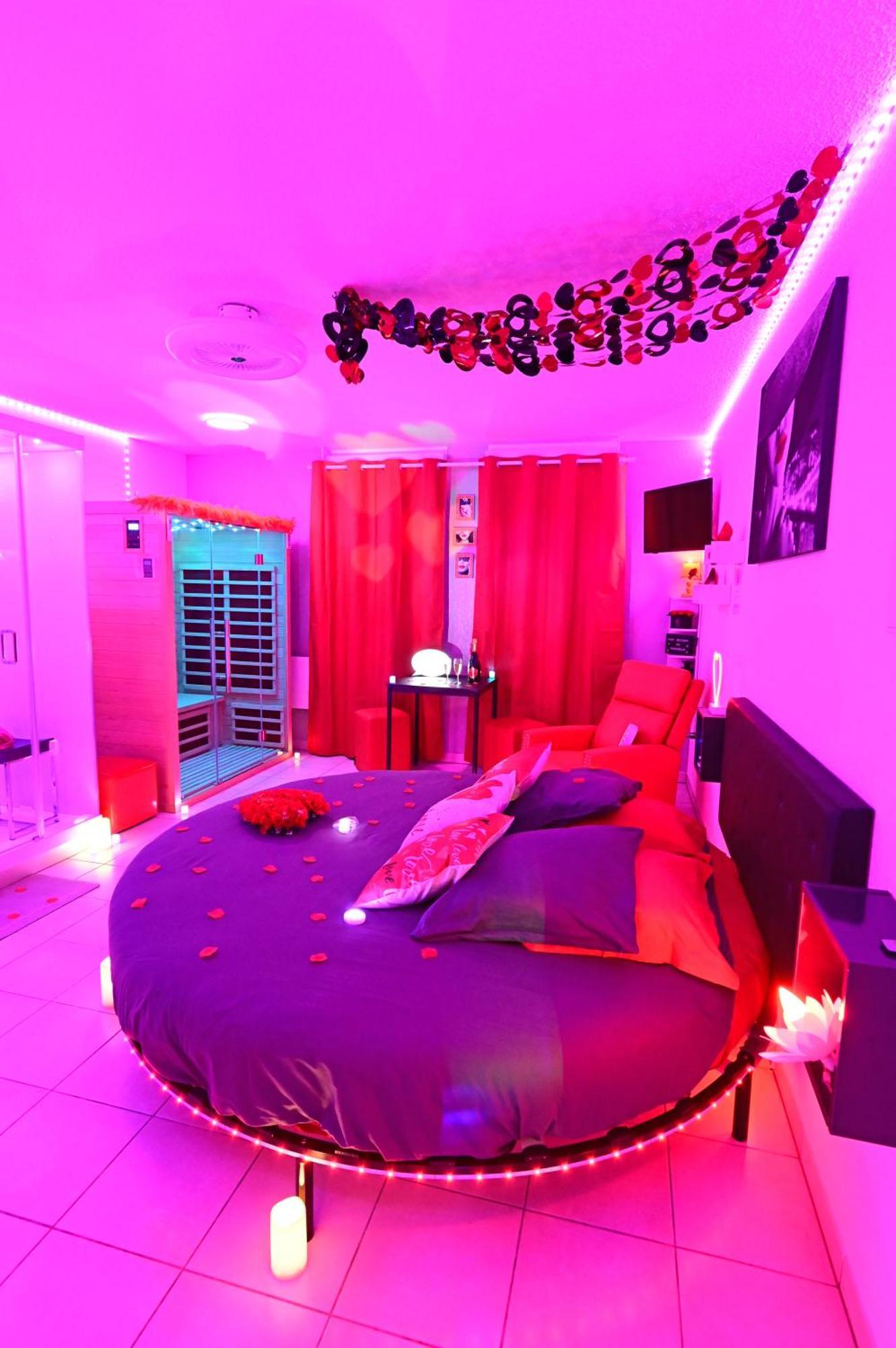 Love Room A Deux Pas De L'Ocean Avec Hammam, Sauna Et Bain A 2 :-) بيسكاروس المظهر الخارجي الصورة